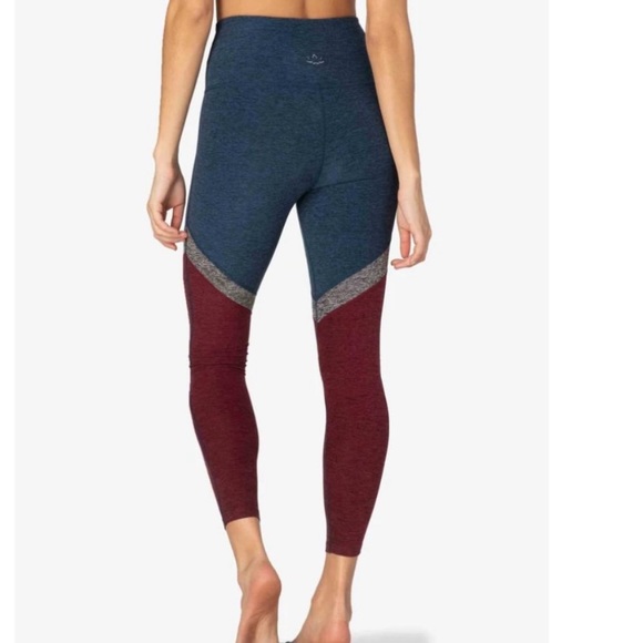 Beyond Yoga Tri-Panel Spacedye High-Waisted Midi Leggings - Picture 2 of 5